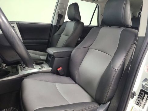 Certified 2024 Toyota 4Runner SR5 Premium w/ Moonroof Package AWD/4WD image 24