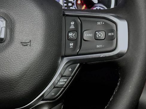 New 2026 RAM 1500 4x4 Crew Cab image 30