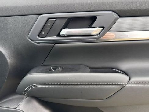 New 2026 GMC Terrain Elevation w/ Elevation Premium Package image 20