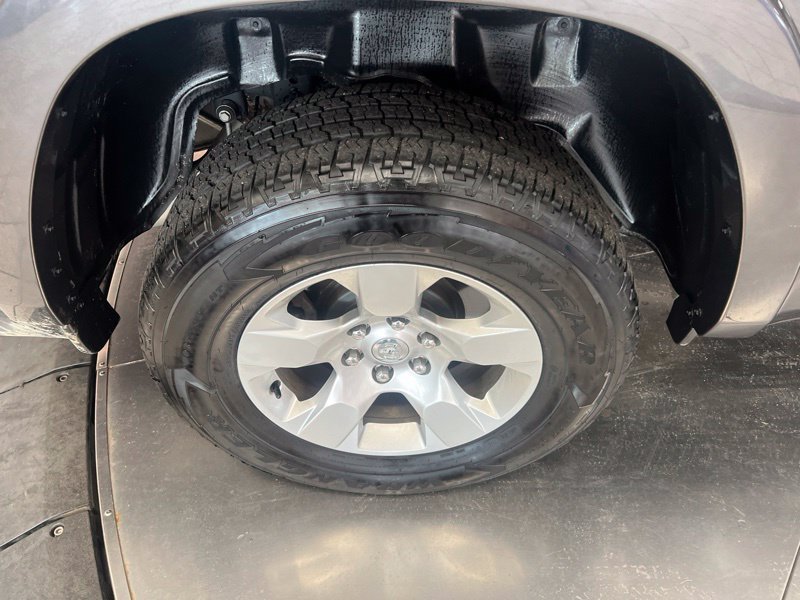 Used 2025 RAM 1500 Big Horn AWD/4WD image 7
