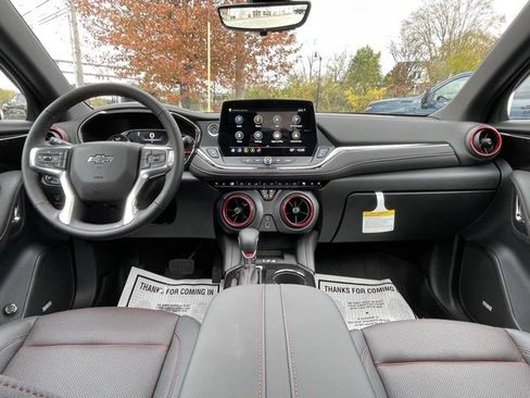 New 2025 Chevrolet Blazer RS w/ Driver Confidence II Package image 31