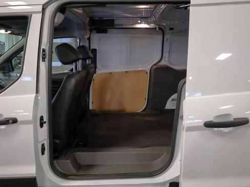 Used 2022 Ford Transit Connect XL FWD image 12