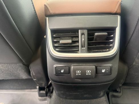 Used 2022 Subaru Outback Touring AWD/4WD image 31