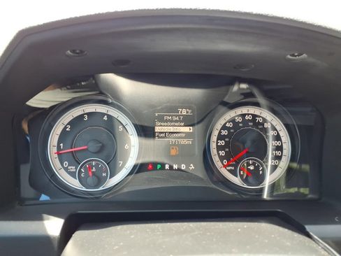 Used 2014 RAM 2500 Tradesman AWD/4WD image 18