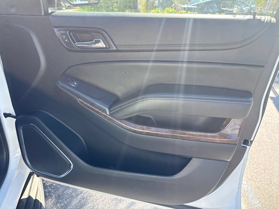Used 2018 Chevrolet Suburban LS AWD/4WD image 17