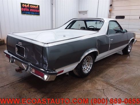 Used 1986 GMC Caballero image 3