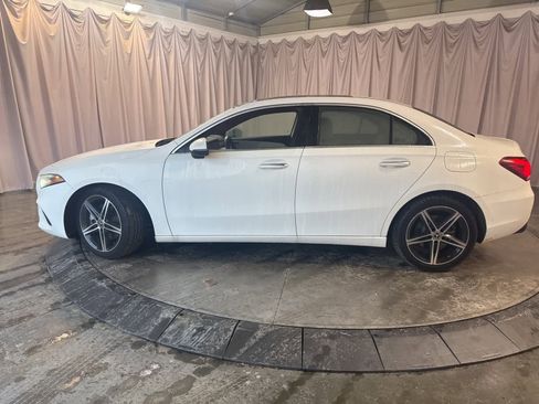 Used 2022 Mercedes-Benz A 220 image 8