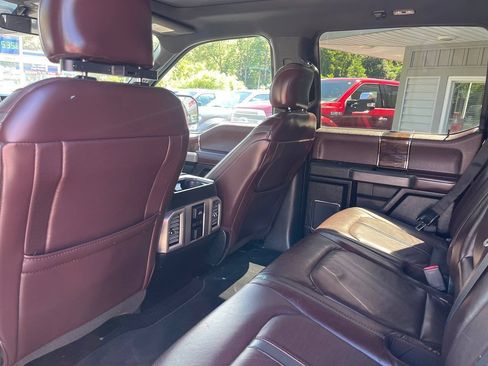 Used 2016 Ford F150 Platinum w/ Equipment Group 701A Luxury AWD/4WD image 26