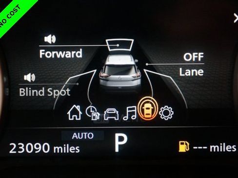 Used 2023 Nissan Rogue S image 14