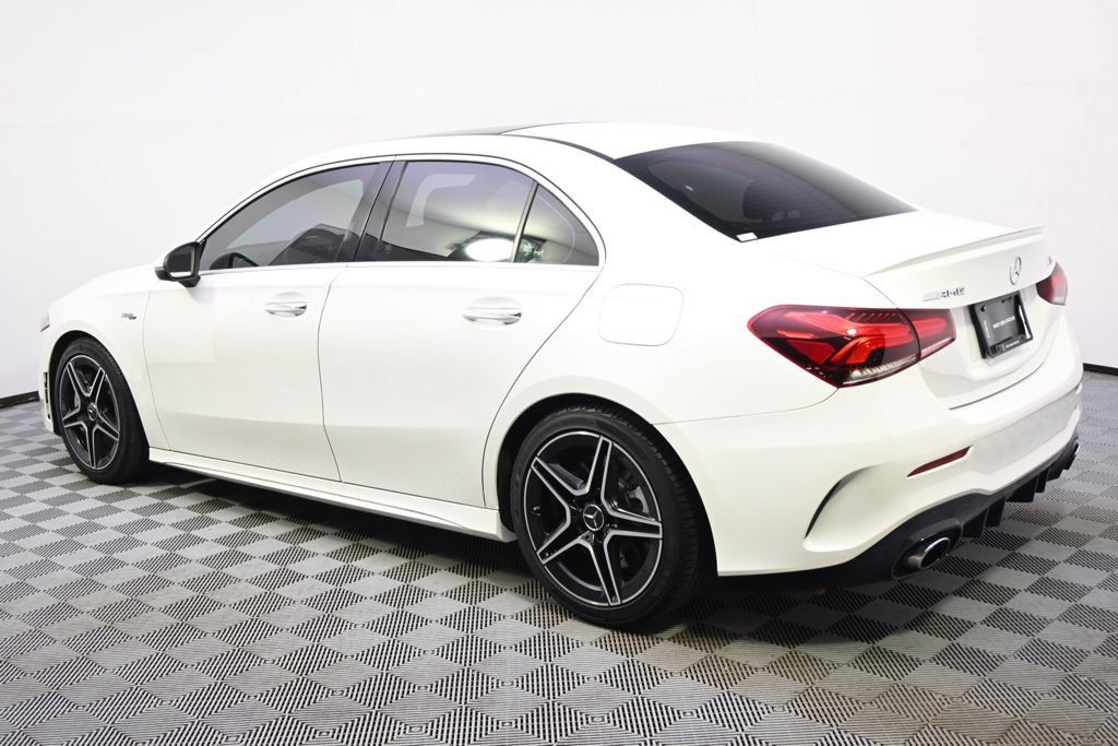 Used 2020 Mercedes-Benz A 35 AMG 4MATIC image 3
