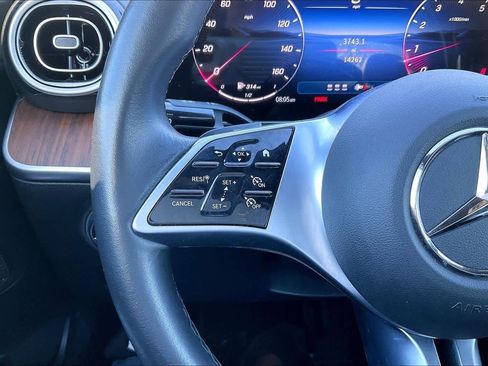 Used 2025 Mercedes-Benz C 300 C 300 image 24