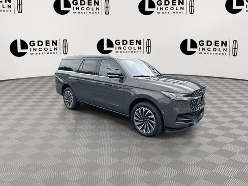 Certified 2026 Lincoln Navigator L Black Label AWD/4WD image 2