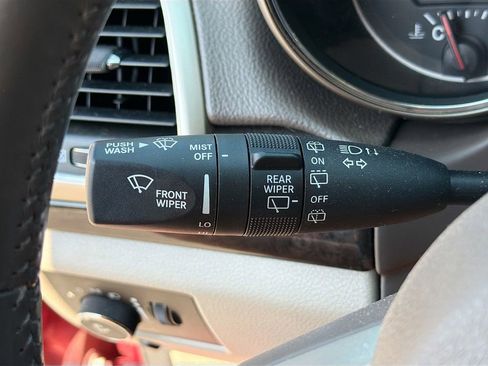Used 2013 Jeep Grand Cherokee Laredo AWD/4WD image 21