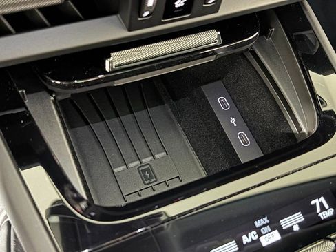 Certified 2026 Porsche Cayenne image 32