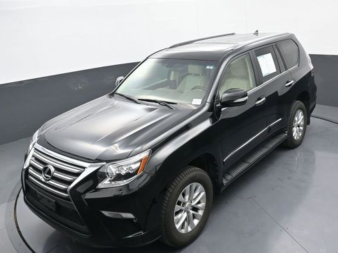 Used 2019 Lexus GX 460 Premium w/ Premium Package image 31