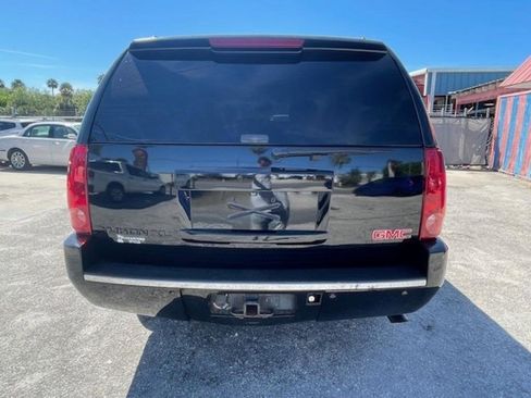 Used 2007 GMC Yukon XL Denali image 5