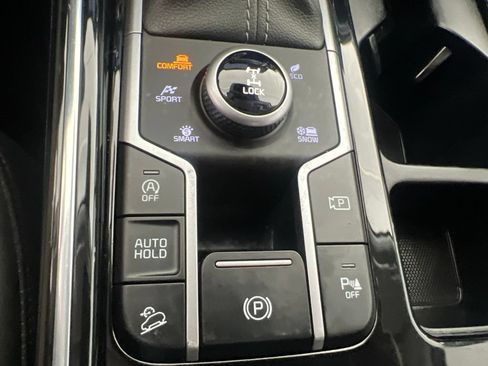 Certified 2022 Kia Sorento SX AWD/4WD image 57