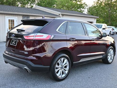 Used 2020 Ford Edge Titanium AWD/4WD image 11