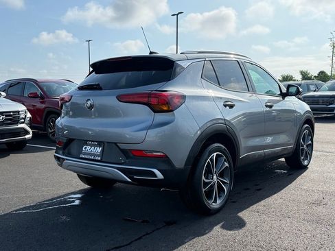 Used 2023 Buick Encore GX Select FWD image 4
