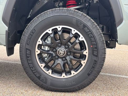 New 2026 Toyota Tundra SR5 AWD/4WD image 8