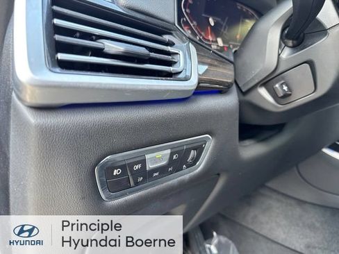 Used 2021 BMW X5 sDrive40i w/ Premium Package RWD image 17