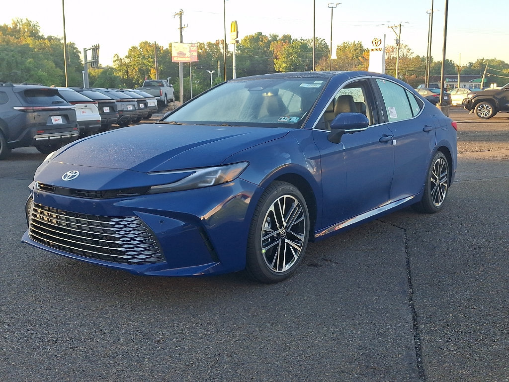 New 2026 Toyota Camry XLE w/ Premium Plus Package FWD image 2