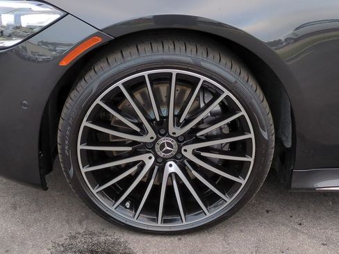 Used 2023 Mercedes-Benz S 580 S 580 image 28