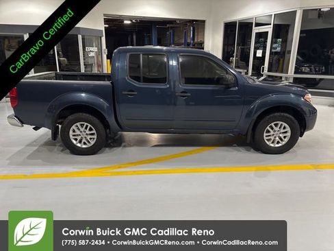 Used 2019 Nissan Frontier SV AWD/4WD image 6