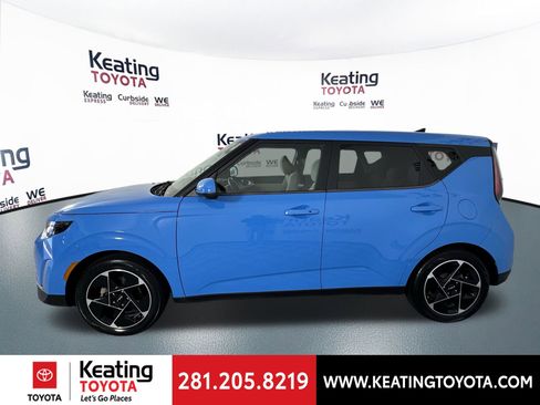 Used 2023 Kia Soul EX image 8