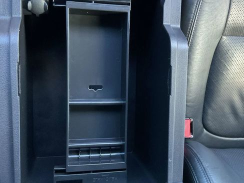 Used 2016 Ford F250 Platinum w/ FX4 Off-Road Package image 36