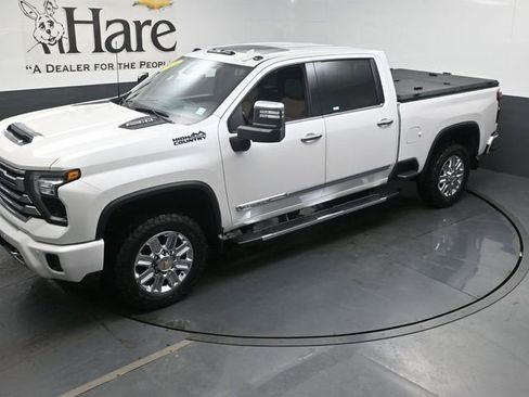 Used 2024 Chevrolet Silverado 3500 High Country w/ High Country Premium Package AWD/4WD image 43