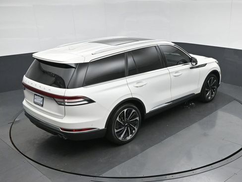 Used 2020 Lincoln Aviator Reserve w/ Equipment Group 202A image 77