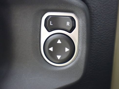 Used 2020 Jeep Gladiator Rubicon image 28