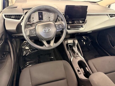 Used 2025 Toyota Corolla LE FWD image 23