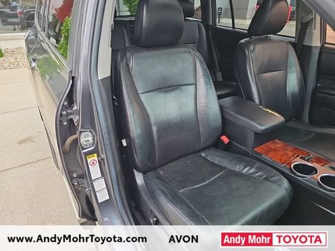 Used 2012 Toyota Highlander Limited w/ Tow Pkg AWD/4WD image 40