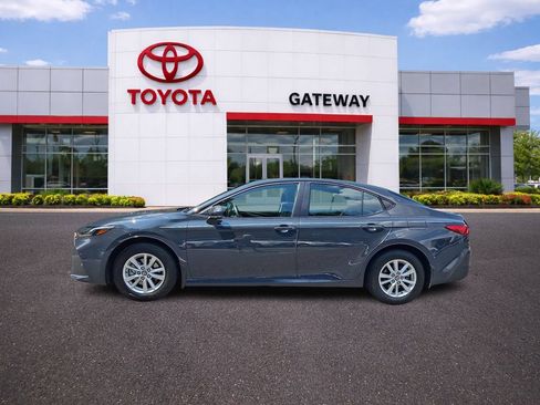 Used 2025 Toyota Camry LE w/ Convenience Package AWD/4WD image 7