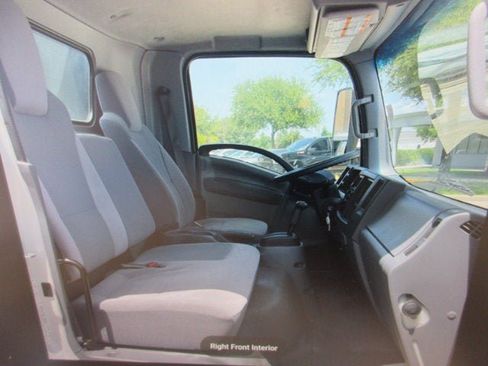 Used 2019 Isuzu NQR RWD image 7