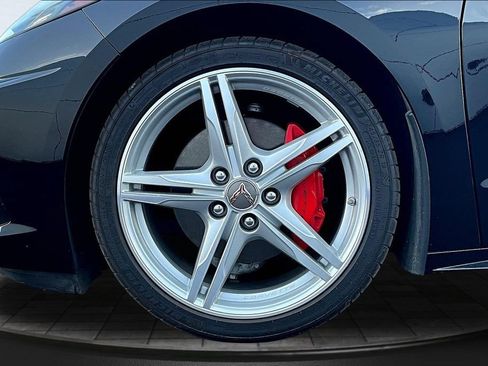 Used 2024 Chevrolet Corvette Stingray Coupe w/ 1LT RWD image 23