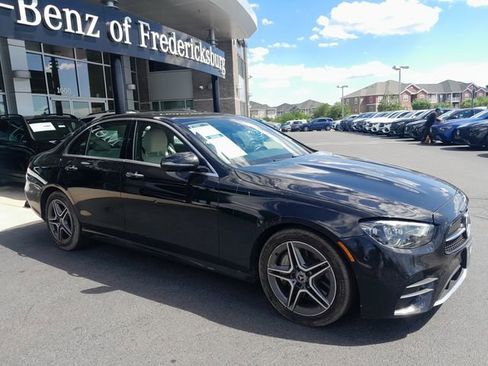Used 2023 Mercedes-Benz E 350 4MATIC Sedan image 1