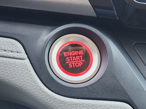 Certified 2024 Honda Odyssey EX-L image 20