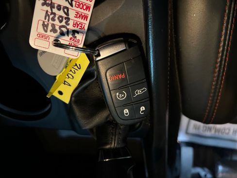 Used 2024 Dodge Durango GT RWD image 41