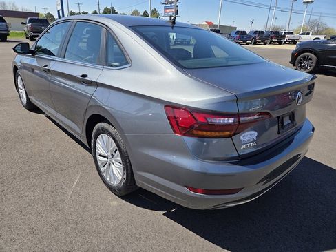 Used 2019 Volkswagen Jetta S image 5