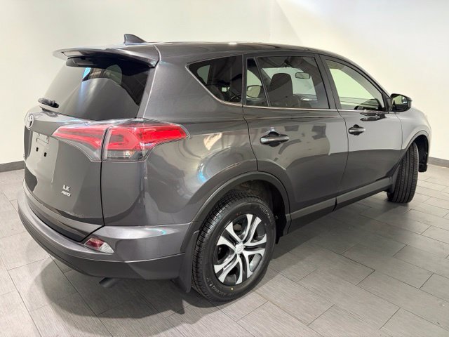 Used 2018 Toyota RAV4 LE w/ All Weather Liner Package AWD/4WD image 5