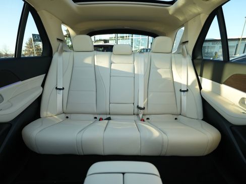 New 2026 Mercedes-Benz GLE 450 4MATIC image 33
