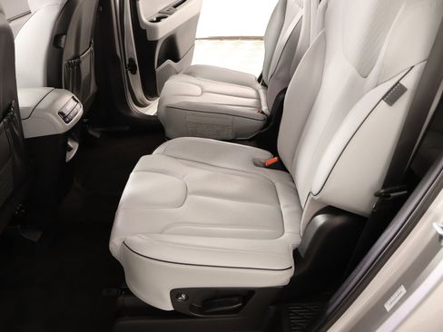 Used 2025 Hyundai Palisade SEL image 13