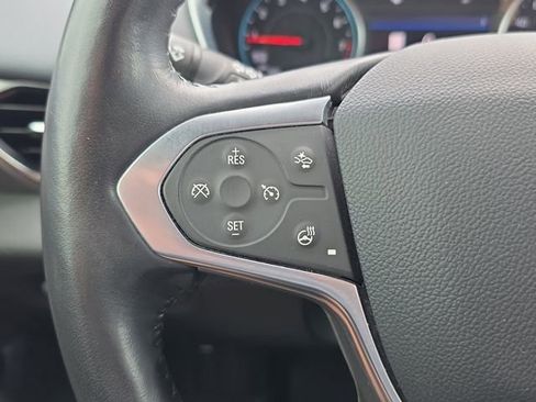 Used 2020 Chevrolet Traverse LT w/ LT Premium Package image 21