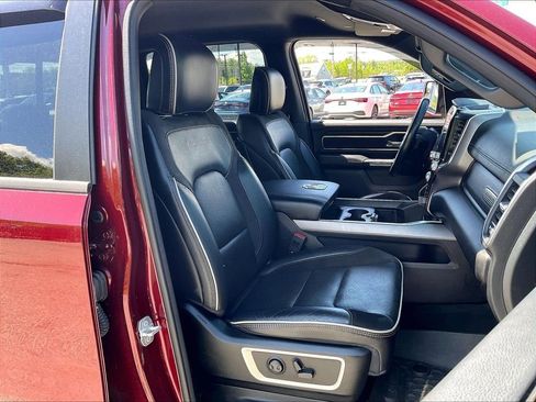 Used 2023 RAM 1500 Laramie AWD/4WD image 10