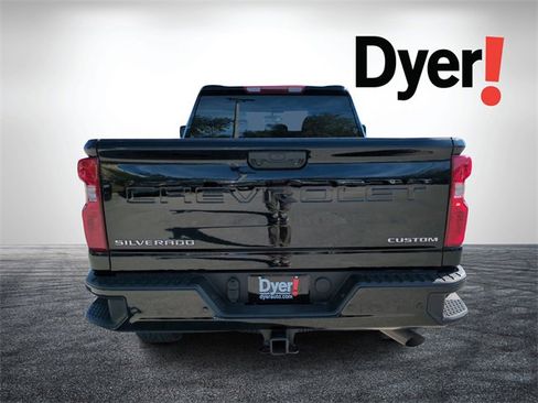 Certified 2025 Chevrolet Silverado 2500 Custom w/ Custom Value Package image 5