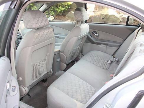 Used 2004 Chevrolet Malibu LS FWD image 14