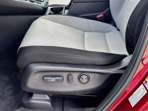Certified 2023 Honda CR-V EX image 21